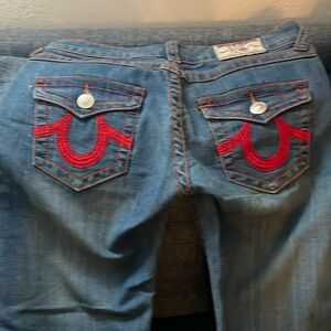 True religion jeans, size 26 brand new never worn. Red pockets original